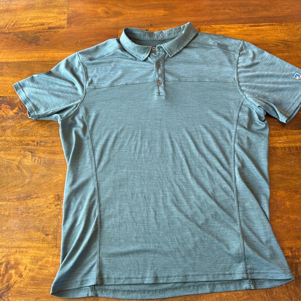 KUHL XL short sleeve shirt, perfect condition
